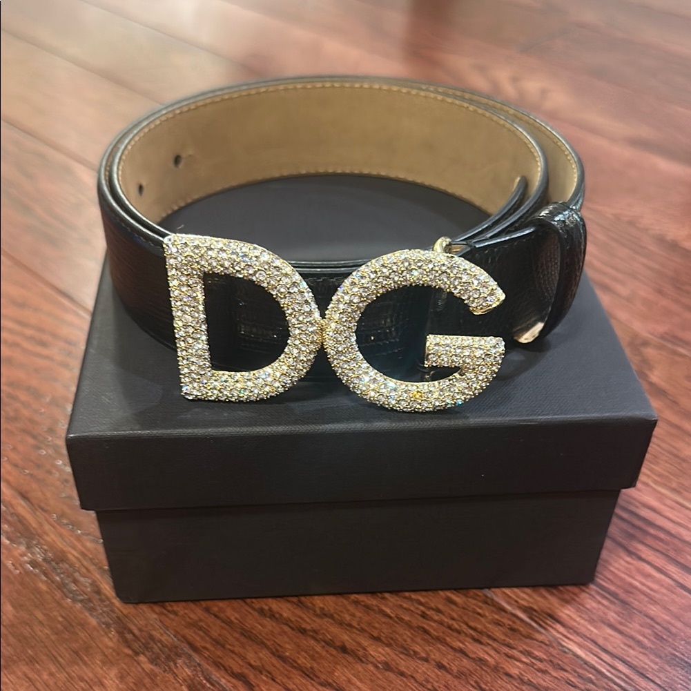 Dolce  Gabbana Black Crocodile Skin Leather Belt With Glittering Gold Dg Buckle